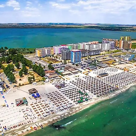 Club De Vacanta Corabia Piratilor - Family Mamaia Nord Hotel Constanta