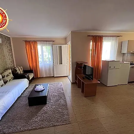 Hotel Club De Vacanta Corabia Piratilor - Family Mamaia Nord