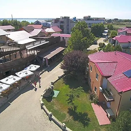 Hotel Club De Vacanta Corabia Piratilor - Family Mamaia Nord